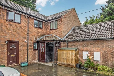 Place Farm Court, Colchester, CO2 1 bed maisonette for sale