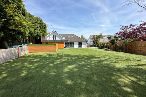 Liphook Road, Lindford, Hampshire 5 bed detached house for sale