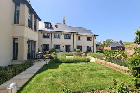 London Road, Marlborough, SN8 2FN 1 bed retirement property for sale