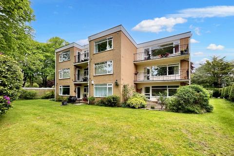 Portarlington Road, Bournemouth, BH4 2 bed apartment for sale