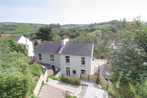 Foxbeare Road, Ilfracombe, Devon, EX34 3 bed semi