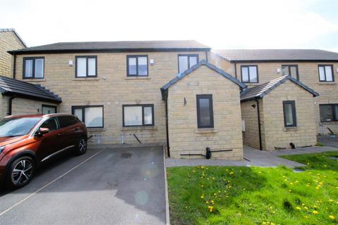 Delf Hill Close, Bradford BD12 3 bed semi