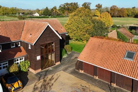 Brook Lane, Upper Dean, Huntingdon, PE28 6 bed semi