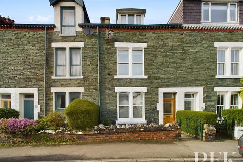 5 bedroom terraced house for sale