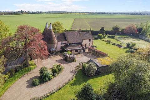 Nouds Lane, Lynsted, Sittingbourne... 6 bed detached house for sale