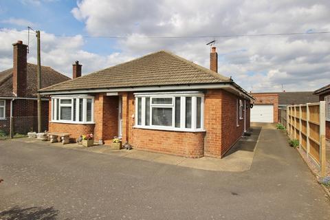 Hawthorn Bank, Spalding PE11 3 bed bungalow for sale