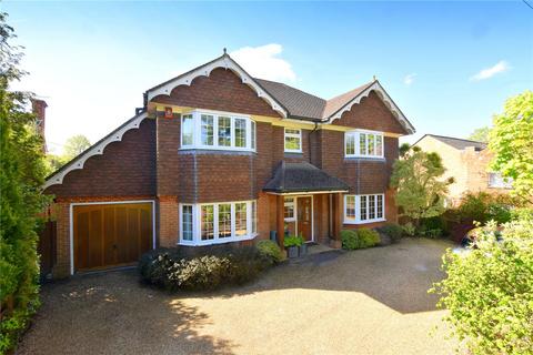 Steels Lane, Oxshott, KT22 5 bed detached house for sale