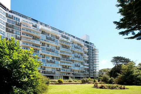 Admirals Walk, West Cliff Road... 3 bed apartment for sale