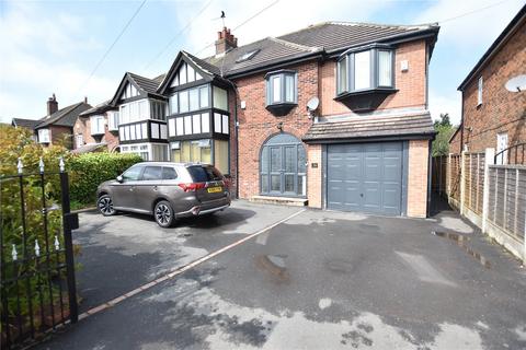 6 bedroom semi-detached house for sale