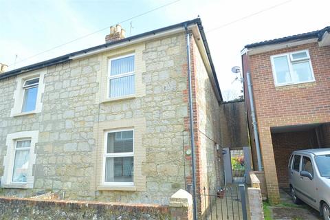 CHARMING COTTAGE * WROXALL 2 bed end of terrace house for sale