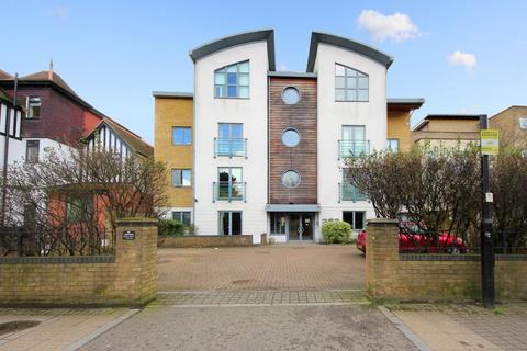 Uxbridge Road, W3 1 bed flat for sale