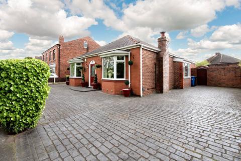 Hallfields Road, Warrington, WA2 3 bed detached bungalow for sale