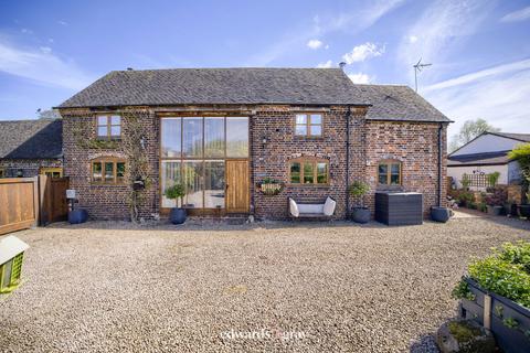 Cottage Lane, Whitacre Heath, B46 2EL 2 bed barn conversion for sale