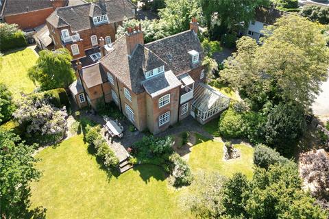 Selwyn Gardens, Cambridge... 7 bed detached house for sale
