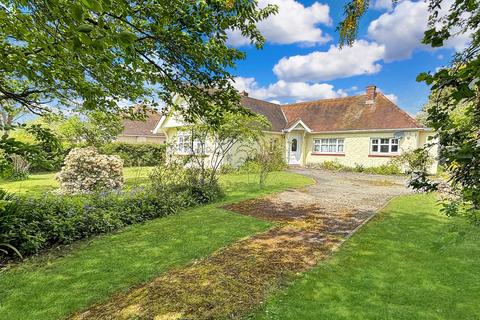 Colchester Road, Elmstead... 3 bed detached bungalow for sale