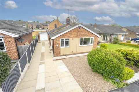 Wavell Grove, Wakefield, West Yorkshire 2 bed detached house for sale