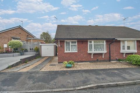 2 bedroom semi-detached bungalow for sale