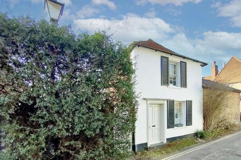 Wool Lane, West Sussex GU29 2 bed link detached house for sale