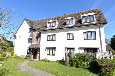 Rothbury Park, New Milton, Hampshire... 2 bed apartment for sale