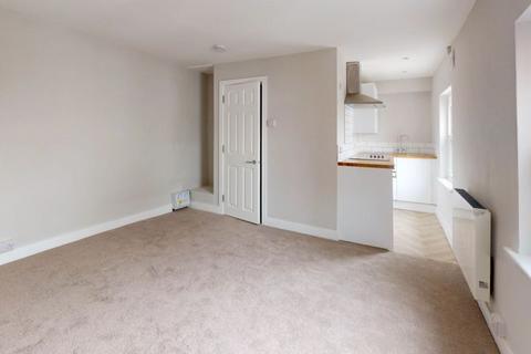 Studio flat for sale