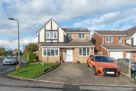 Bradley Stoke, Bristol BS32 4 bed detached house for sale