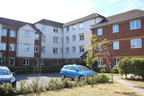 Parkland Grove, Ashford TW15 1 bed retirement property for sale