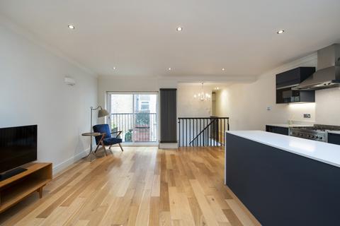Shirland Road, London 3 bed flat for sale