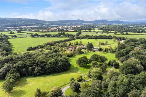 6 bedroom detached house for sale