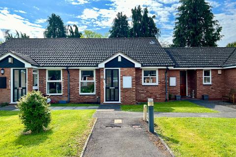Shephard Mead, Tewkesbury GL20 2 bed bungalow for sale