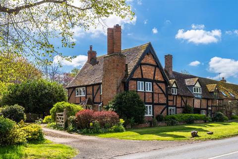 Malt Cottage, Charlecote 4 bed country house for sale