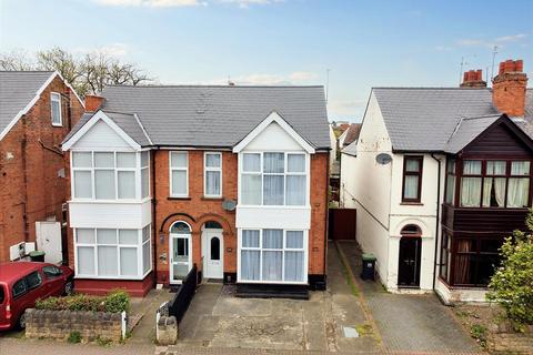 Queens Road, Beeston, Nottingham 4 bed semi