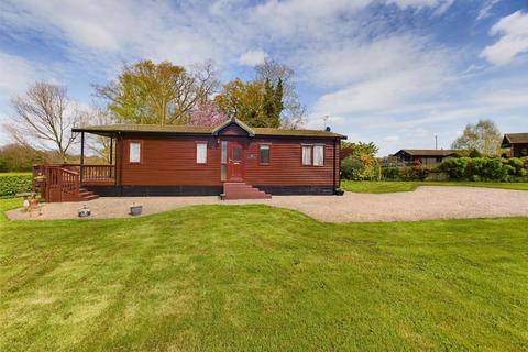 Tibhall, Nr Broxwood 2 bed chalet for sale