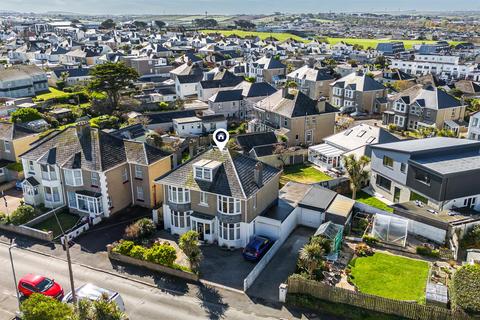 Bonython Road, Newquay TR7 4 bed detached house for sale