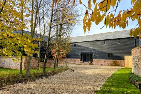 Bakers Farm Lane, Blackmore End... 4 bed barn conversion for sale