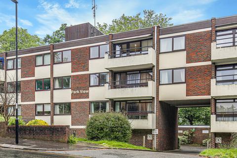 Parkview, Purley CR8 2 bed flat for sale