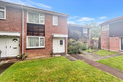Pixton Way, Forestdale CR0 3 bed terraced house for sale