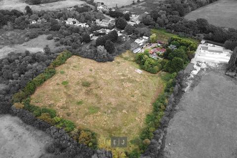 Honeypot Lane, Waltham Abbey EN9 5 bed detached house for sale