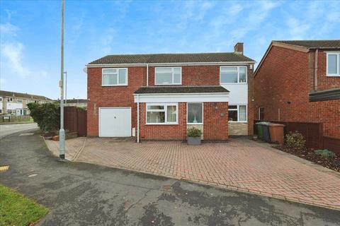 Antrim Road, Lincoln 4 bed detached house for sale