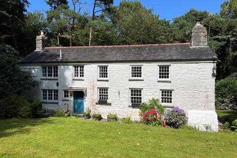Godolphin Cross TR13 3 bed detached house for sale