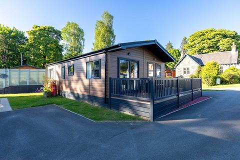 2 bedroom lodge for sale