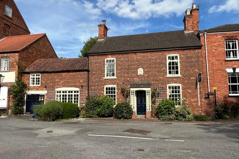 Caistor Road, Market Rasen, LN8 4 bed detached house for sale