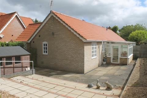 2 bedroom semi-detached bungalow for sale