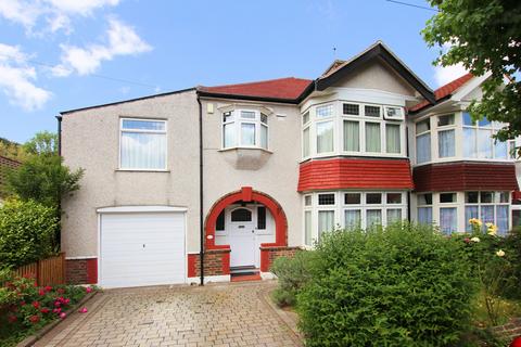 4 bedroom semi-detached house for sale