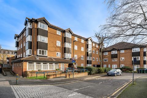 Chatsworth Place, Mitcham CR4 1 bed apartment for sale