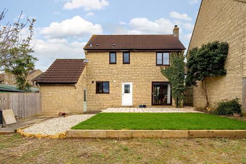 Delmont Grove, Gloucestershire GL5 3 bed detached house for sale