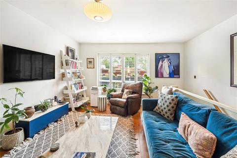 O'Connors Court, 51 Kelvedon Road... 2 bed apartment for sale