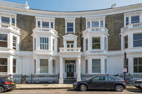 Challoner Crescent, West Kensington, W14 2 bed apartment for sale