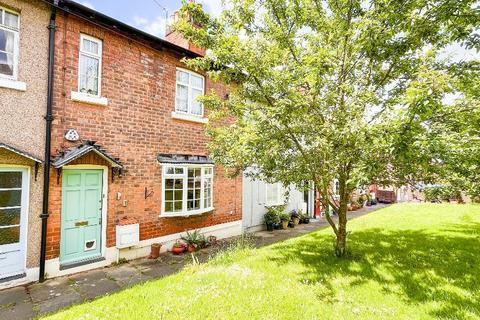 Cricklewood, London NW2 2 bed house for sale