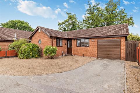 Clayworth Drive, Doncaster DN4 2 bed detached bungalow for sale