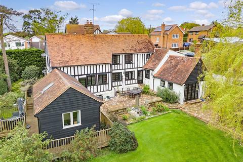 East Hanningfield Road, Rettendon... 6 bed detached house for sale